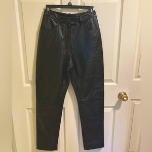 Women’s genuine leather pants black size 5 never worn